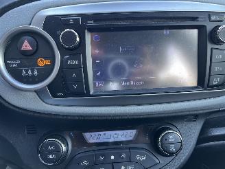 Toyota Yaris 1.5 Hybride Aspiration. Navi Camera cruise Clima picture 12