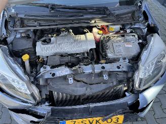 Toyota Yaris 1.5 Hybride Aspiration. Navi Camera cruise Clima picture 6