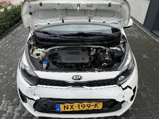Kia Picanto 1.0 CVVT ComfortLine picture 8
