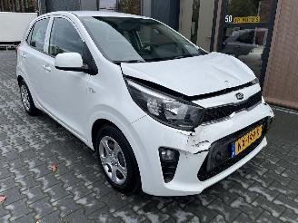 Kia Picanto 1.0 CVVT ComfortLine picture 2