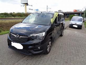 Auto incidentate Opel Combo  2019/1