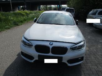 Damaged car BMW 1-serie  2017/1