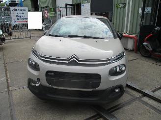 damaged passenger cars Citroën C3  2017/1