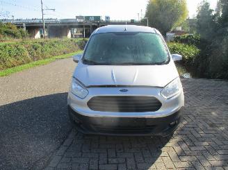 Salvage car Ford Courier  2014/1