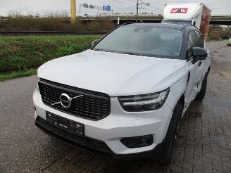 Volvo XC40  picture 4