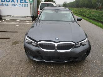 Salvage car BMW 3-serie  2022/1