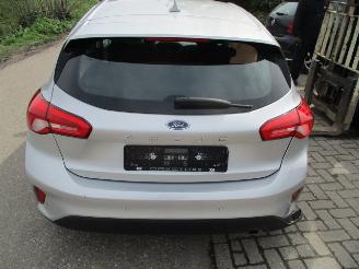 Ford Focus  picture 2