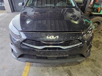 Démontage voiture Kia Cee d Ceed Sportswagon (CDF), Combi 5-drs, 2018 1.0i T-GDi 12V 2023/12