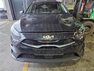 Kia Cee d Ceed Sportswagon (CDF), Combi 5-drs, 2018 1.0i T-GDi 12V picture 2