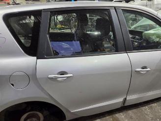 Renault Scenic Scenic III (JZ), MPV, 2009 / 2016 1.2 16V TCe 115 Energy picture 3