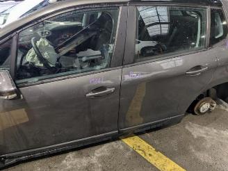 Peugeot 2008 2008 (CU), MPV, 2013 / 2019 1.2 12V e-THP PureTech 110 picture 4