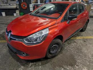 Démontage voiture Renault Clio Clio IV (5R), Hatchback 5-drs, 2012 / 2021 0.9 Energy TCE 90 12V 2012/11
