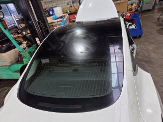 Tesla Model 3 Model 3, Sedan, 2017 Long Range AWD 75 kWh picture 4