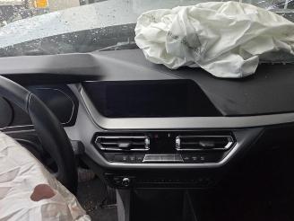 Dezmembrări autoturisme BMW 1-serie 1 serie (F40), Hatchback, 2019 118i 1.5 TwinPower 12V 2019/10