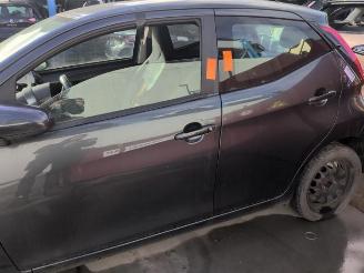 Toyota Aygo Aygo (B40), Hatchback, 2014 1.0 12V VVT-i picture 4