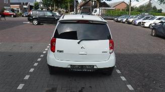 Mitsubishi Colt  picture 4