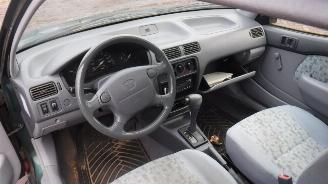 Toyota Starlet  picture 11