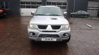 Mitsubishi Pajero SPORT 2.5 TD GLS PV picture 8