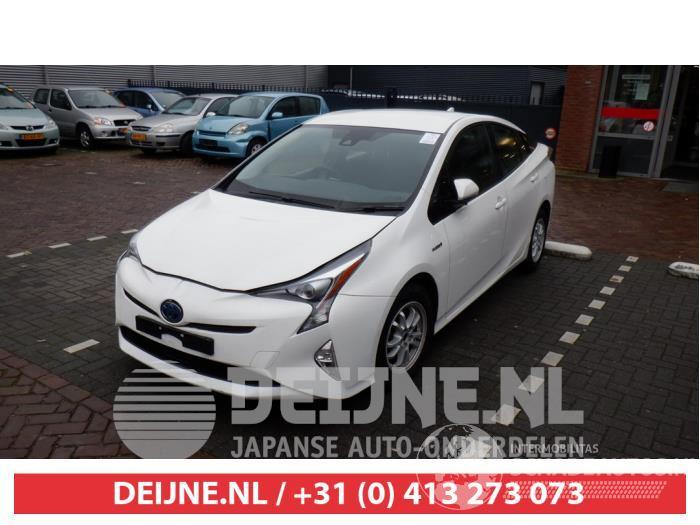 Toyota Prius Prius (ZVW5), Hatchback, 2015 / 2022 1.8 16V Hybrid