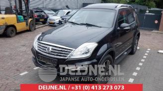 Démontage voiture Ssang yong Rexton  2015/1