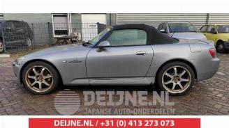Honda S2000 S2000 (AP1), Cabrio, 1999 / 2009 2.0 16V VTEC picture 4