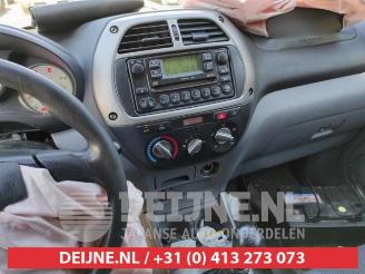 Toyota Rav-4 RAV4 (A2), Terreinwagen, 2000 / 2005 2.0 16V VVT-i 4x4 picture 15
