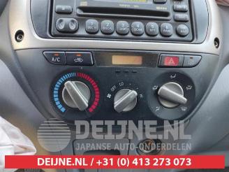 Toyota Rav-4 RAV4 (A2), Terreinwagen, 2000 / 2005 2.0 16V VVT-i 4x4 picture 17