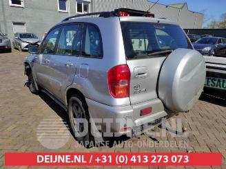 Toyota Rav-4 RAV4 (A2), Terreinwagen, 2000 / 2005 2.0 16V VVT-i 4x4 picture 5