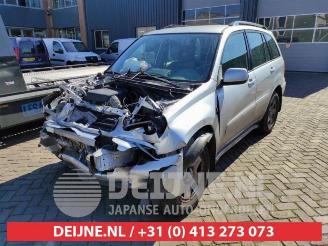 Toyota Rav-4 RAV4 (A2), Terreinwagen, 2000 / 2005 2.0 16V VVT-i 4x4 picture 3