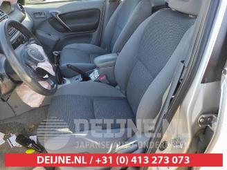 Toyota Rav-4 RAV4 (A2), Terreinwagen, 2000 / 2005 2.0 16V VVT-i 4x4 picture 19