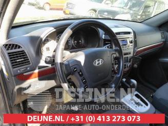 Hyundai Santa Fe Santa Fe II (CM), SUV, 2006 / 2012 2.2 CRDi 16V 4x2 picture 13