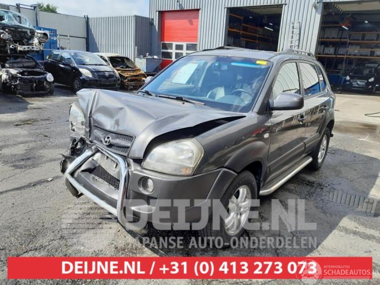 Hyundai Tucson Tucson (JM), SUV, 2004 / 2010 2.7 V6 24V 4x4 Autom.