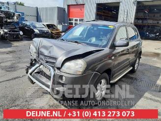 Hyundai Tucson Tucson (JM), SUV, 2004 / 2010 2.7 V6 24V 4x4 Autom. picture 1