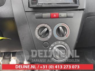 Daihatsu Cuore Cuore (L251/271/276), Hatchback, 2003 1.0 12V DVVT picture 16