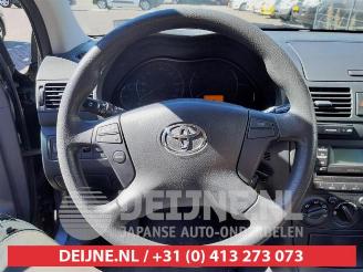 Toyota Avensis Avensis (T25/B1B), Sedan, 2003 / 2008 1.6 16V VVT-i picture 22