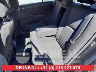 Toyota Avensis Avensis (T25/B1B), Sedan, 2003 / 2008 1.6 16V VVT-i picture 13