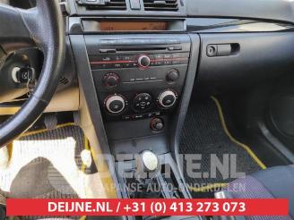 Mazda 3 3 Sport (BK), Hatchback, 2003 / 2009 1.6i 16V picture 15