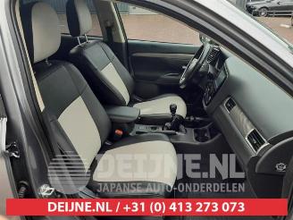 Mitsubishi Outlander Outlander (GF/GG), SUV, 2012 / 2022 2.2 DI-D 16V Clear Tec 4x2 picture 31