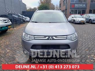 Mitsubishi Outlander Outlander (GF/GG), SUV, 2012 / 2022 2.2 DI-D 16V Clear Tec 4x2 picture 2