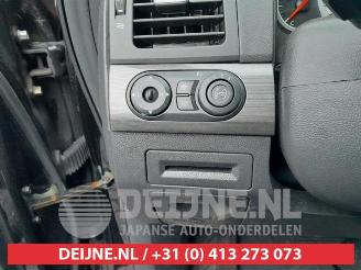 Chevrolet Captiva Captiva (C100), SUV, 2006 / 2011 3.2 V6 24V 4x4 picture 20