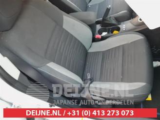 Toyota Auris Touring Sports Auris Touring Sports (E18), Combi, 2013 / 2018 1.8 16V Hybrid picture 14