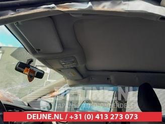 Toyota Auris Auris (E18), Hatchback 5-drs, 2012 / 2019 1.8 16V Hybrid picture 20