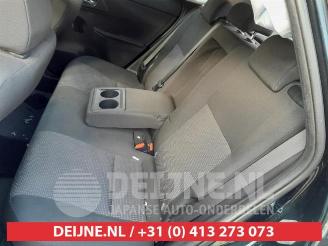 Toyota Auris Auris (E18), Hatchback 5-drs, 2012 / 2019 1.8 16V Hybrid picture 17