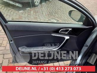 Kia Pro cee d Proceed (CD), Combi 5-drs, 2018 1.4 T-GDI 16V picture 11