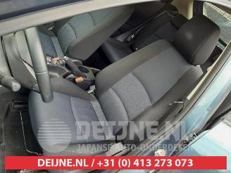 Mazda 2 2 (DJ/DL), Hatchback, 2014 1.5 SkyActiv-G 90 picture 15