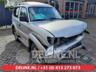 Vrakbiler auto Toyota Landcruiser-90 Land Cruiser 90 (J9), Terreinwagen, 1996 / 2002 3.0 D-4D 90 16V 2002/1