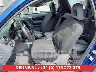 Toyota Rav-4 RAV4 (A2), Terreinwagen, 2000 / 2005 1.8 16V VVT-i 4x2 picture 14