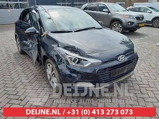 Salvage car Hyundai I-20 i20 (GBB), Hatchback, 2014 / 2020 1.0 T-GDI 120 12V 2017