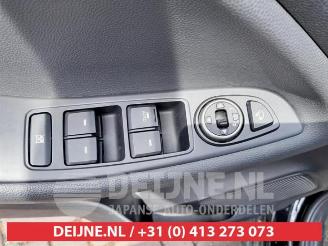 Hyundai I-20 i20 (GBB), Hatchback, 2014 / 2020 1.0 T-GDI 120 12V picture 12