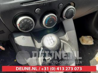 Mazda 2 2 (DE), Hatchback, 2007 / 2015 1.3 16V MZR picture 22